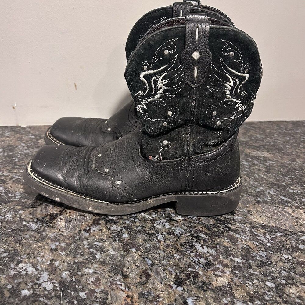 Justin Gypsy Boots Black Studded Suede Women's Cowboy Boots 10 B L9977